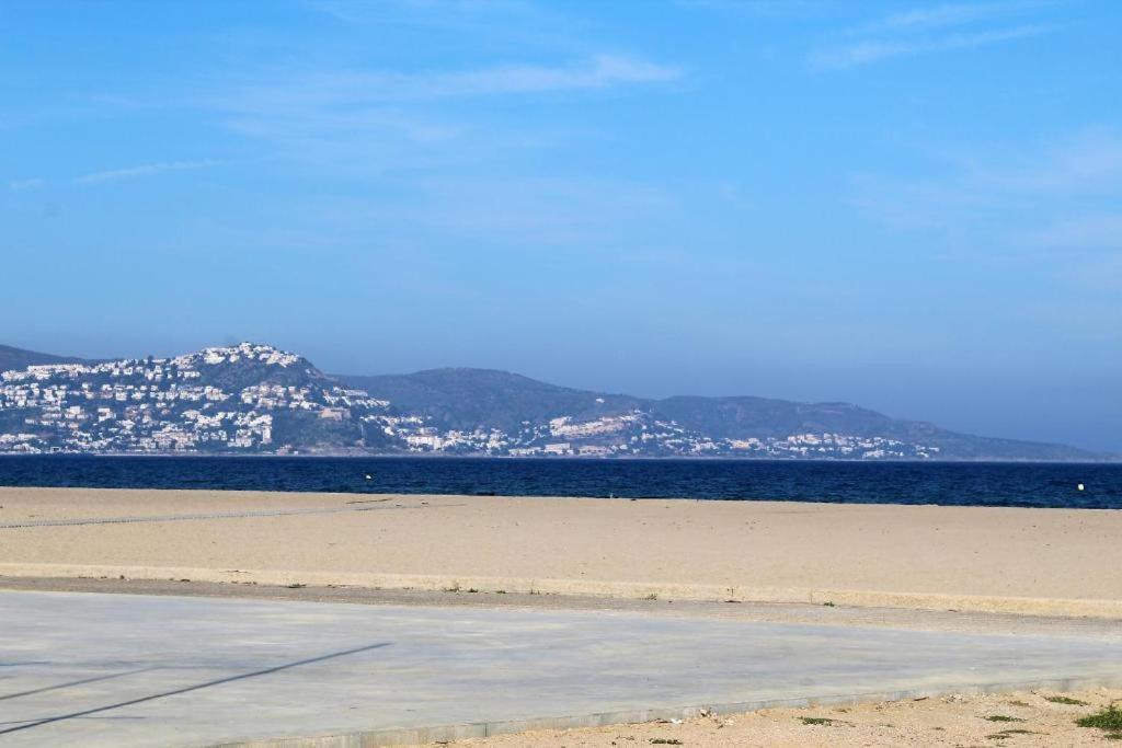 PRIMERA LINEA de mar, VISTAS, centro, (SILV-13) Empuriabrava Exterior foto